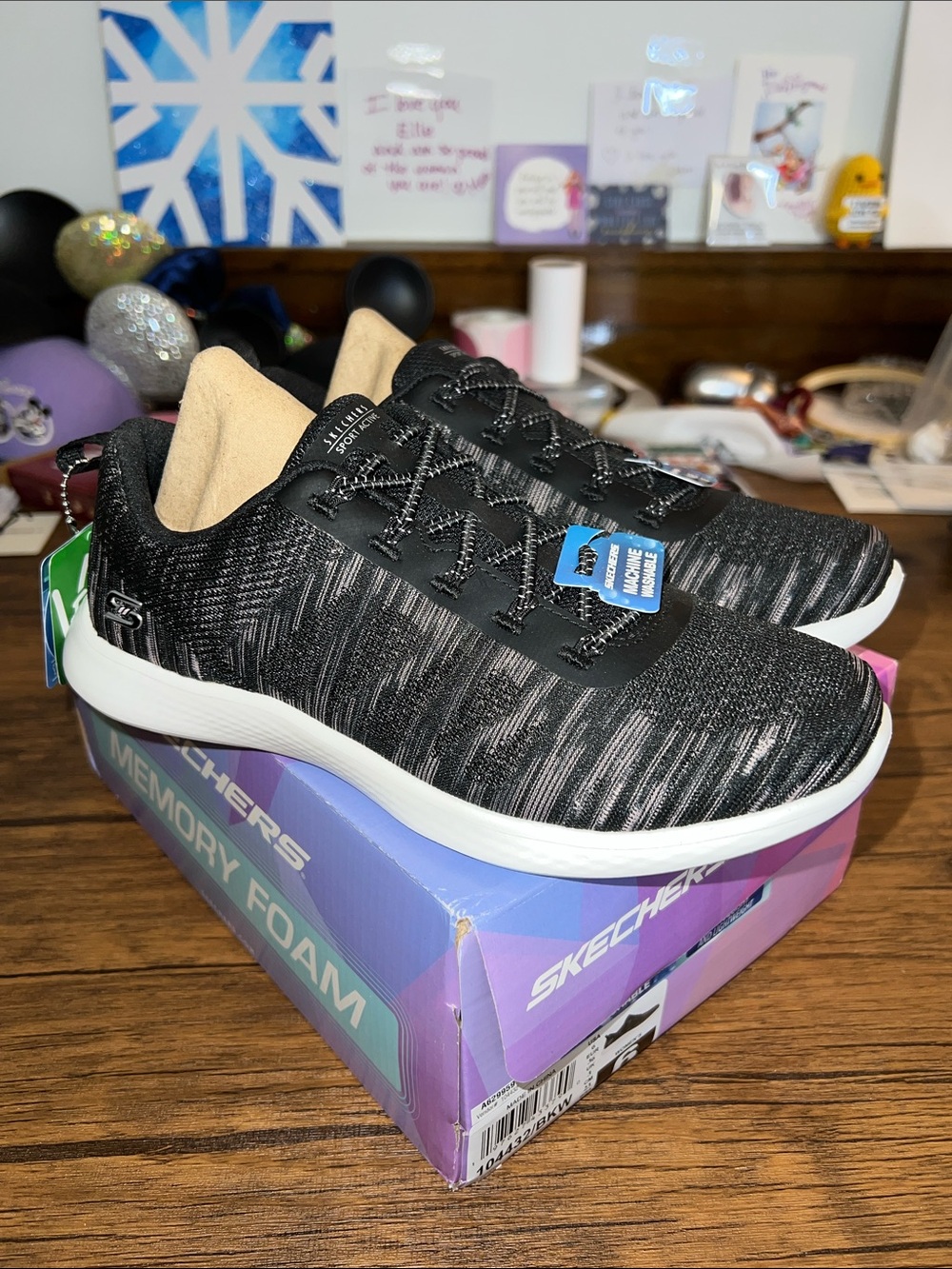 NWT Skechers Vapor Foam Lite in Spark- 6